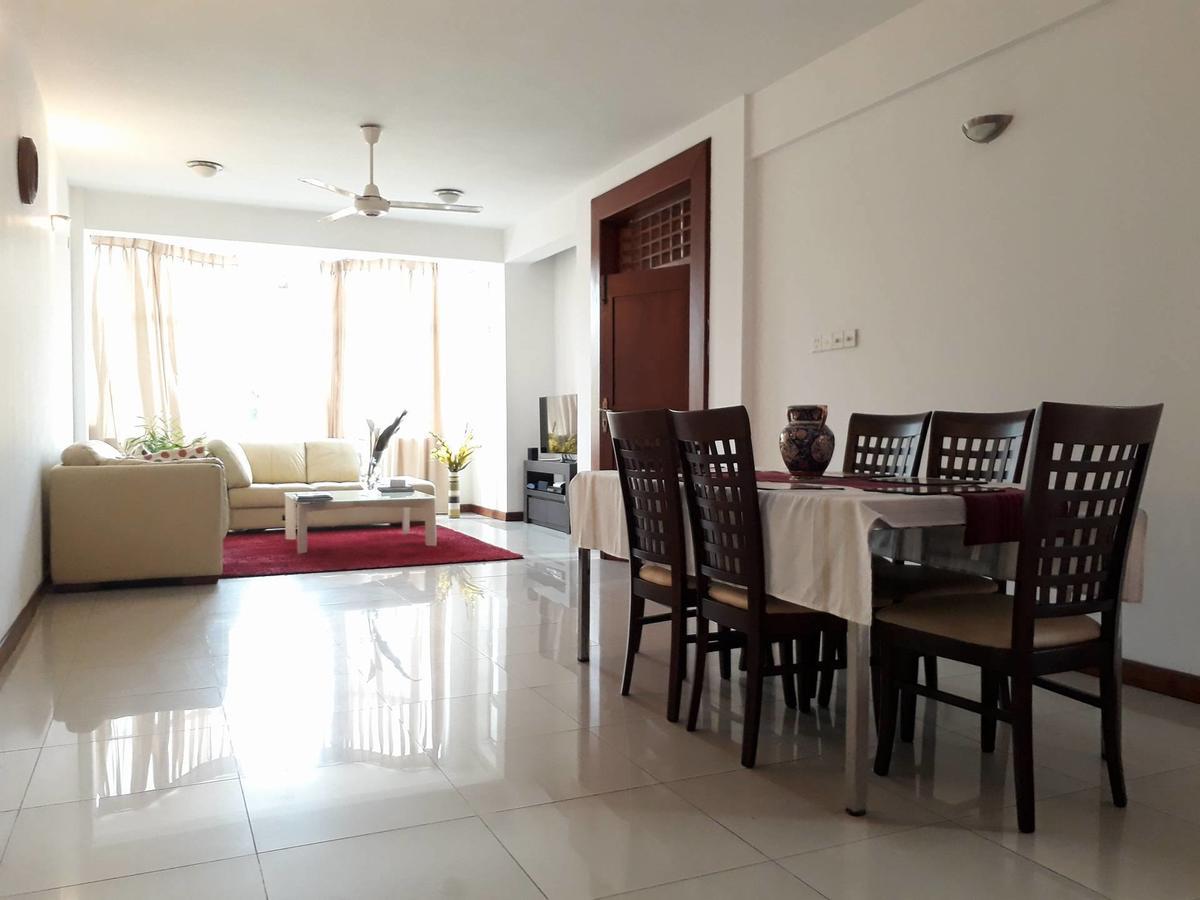 Aston Luxury Apartments Colombo Exterior photo
